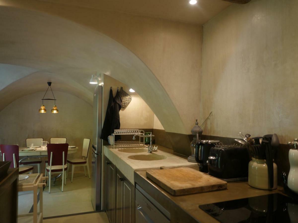 La Calade, Maison De Village Gordes Zewnętrze zdjęcie